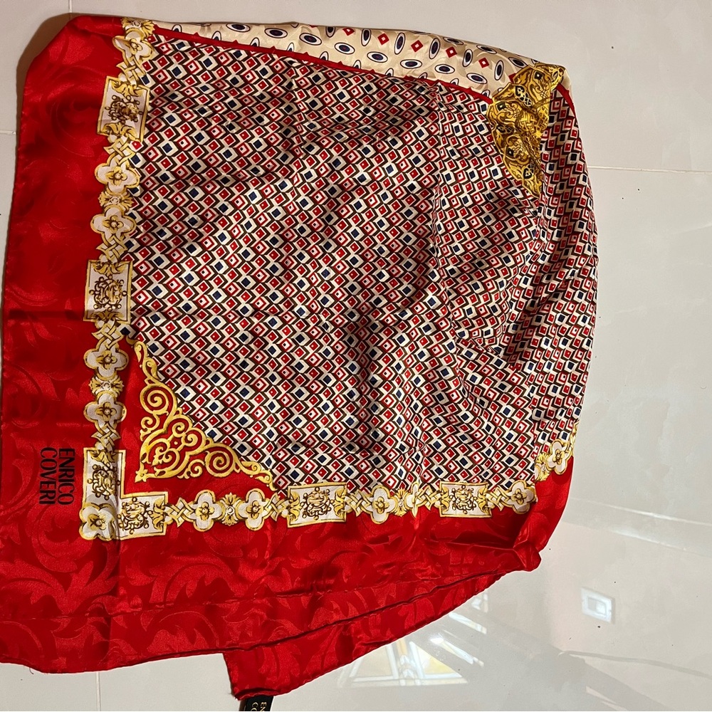 Enrico Coveri Large Red Square Patterned Silk Scarf - Italy - Picture 6 of 11
